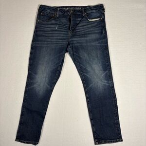 American Eagle navy blue skinny jeans, Athletic Fit, Faded design #denim #P0005